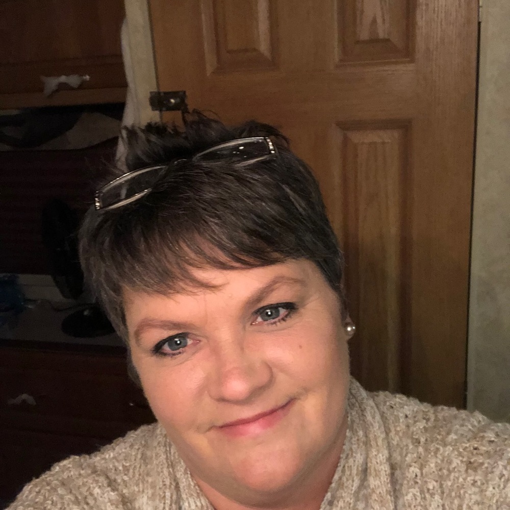 Meet your Posher, Tina